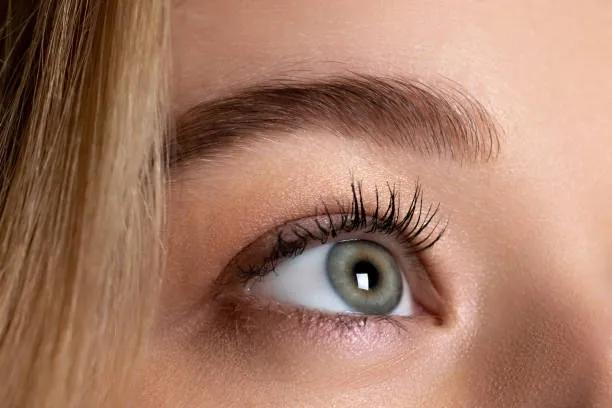 Can Eyelid Surgery Improve Facial Balance Naturally?