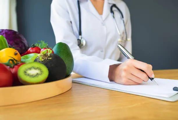 Can a Nutritionist and Dietitian Treat Fatty Liver?