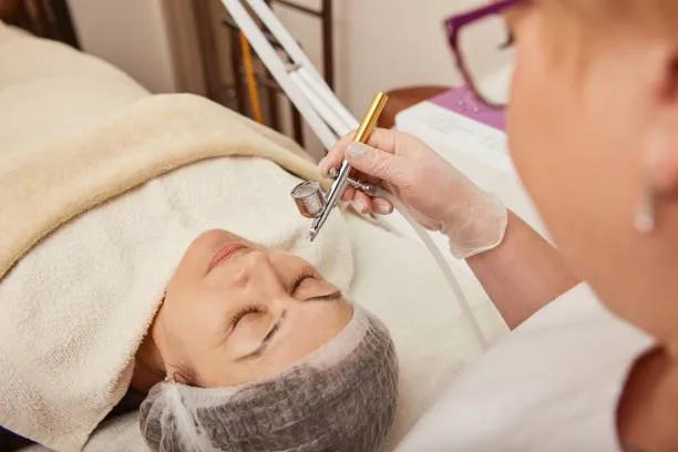 Can Oxygen Facial Enhance Natural Skin Radiance?