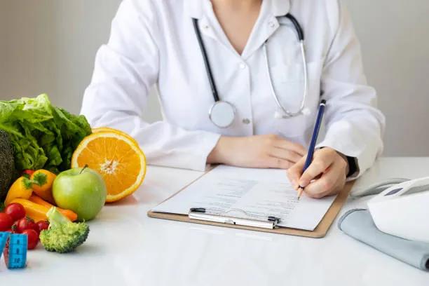 Does a Nutritionist and Dietitian Treat Anemia?