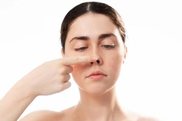 How Can Alarplasty in Abu Dhabi Improve Nose Contours?